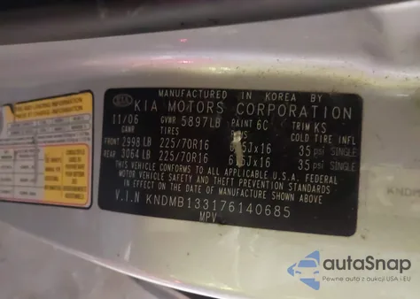 2007 Kia Sedona z USA, uszkodzony, nr VIN KNDMB133176140685